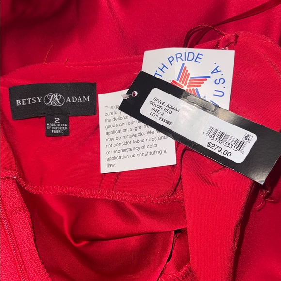 Betsy & Adam Women's Ruched Halter Maxi Gown Red New Holiday Dress 2 Formal - Picture 5 of 7